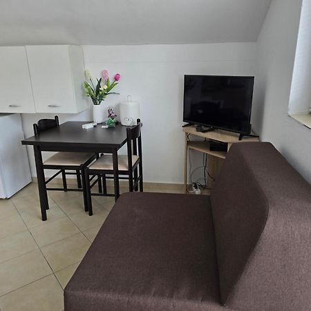 Jovanovic Apartment ติวัต ภายนอก รูปภาพ