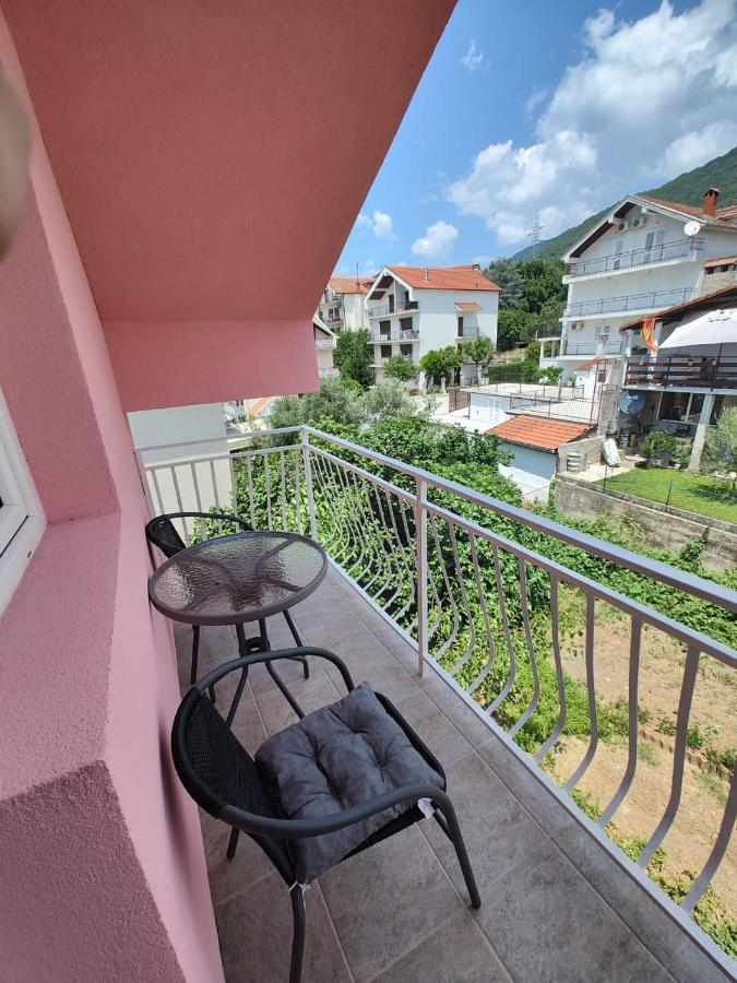 Jovanovic Apartment ติวัต ภายนอก รูปภาพ
