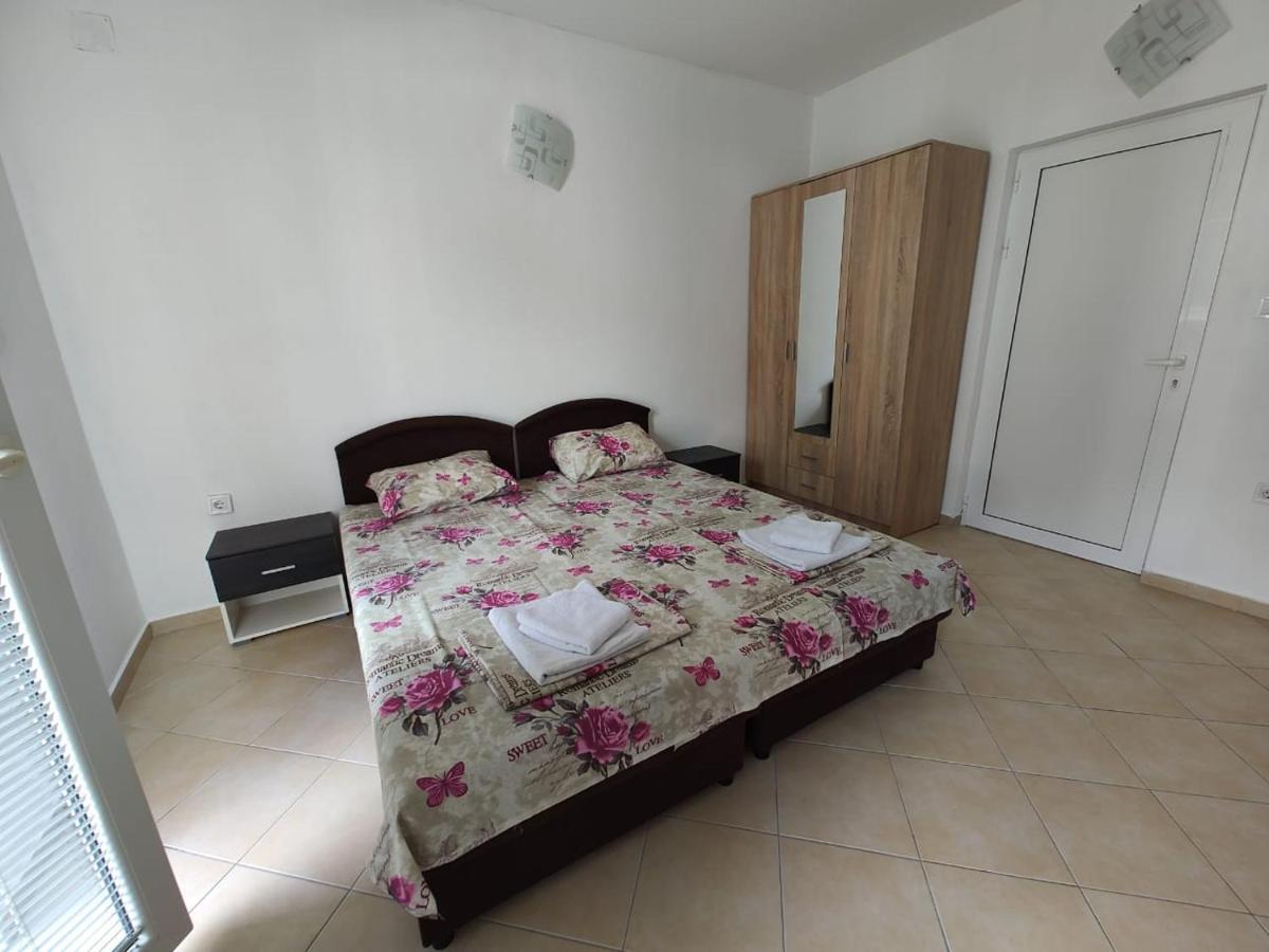 Jovanovic Apartment ติวัต ภายนอก รูปภาพ